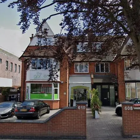Apartamento Peaceful Studio-Flat With Driveway In Golders Green